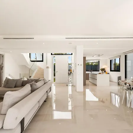Aurora - Marbella - Contemporary In New Golden Mile *